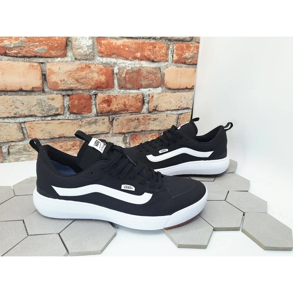 Vans Ultrarange EXO VN0A4U1KBLK Black White Men's Size US 8 Classic